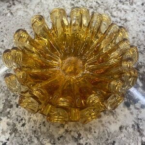 Vintage MCM Honey-Amber Hand
Blown 14 Finger Stretch
Pulled Art Glass
